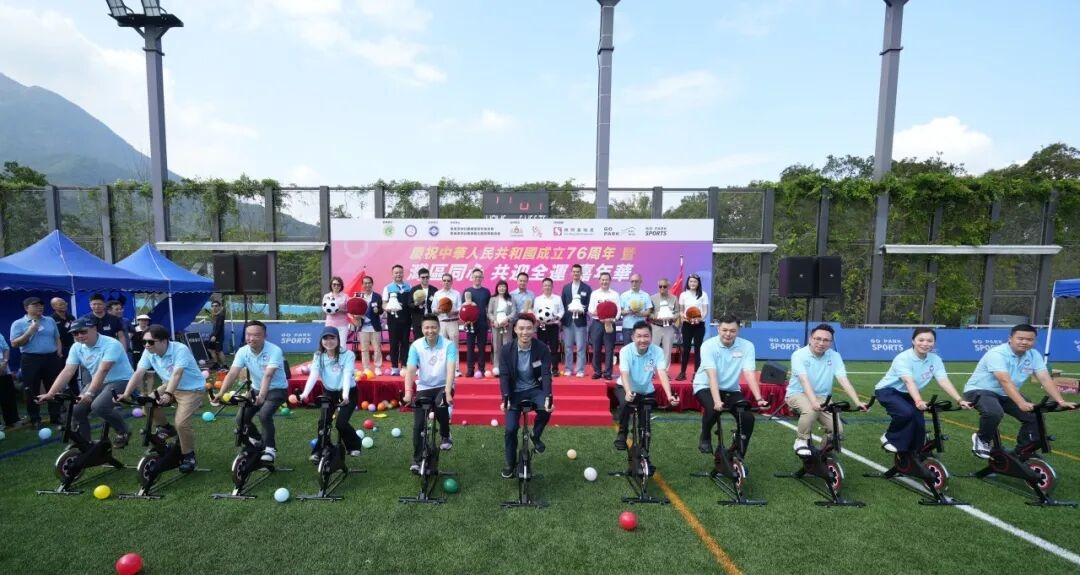 [国内足球]北京国安夺得足协杯冠军